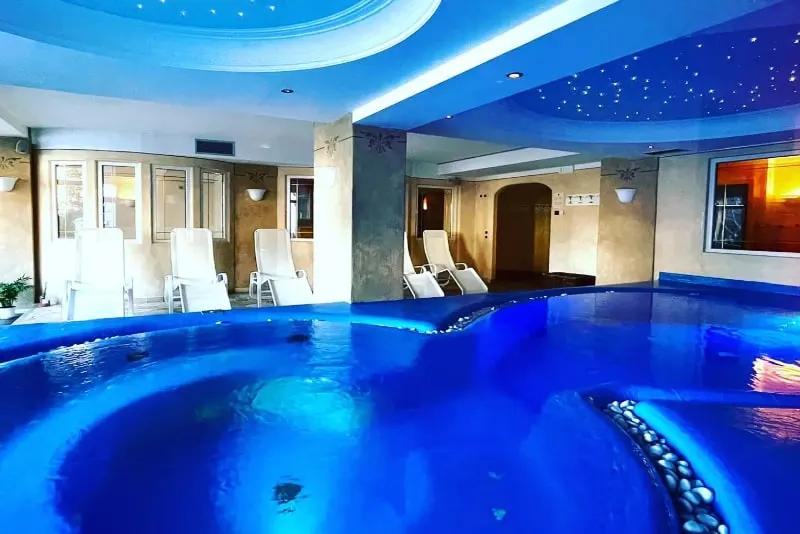 Narciarskie Zakończenie Sezonu – Sporthotel Arabba — zdjęcie 3