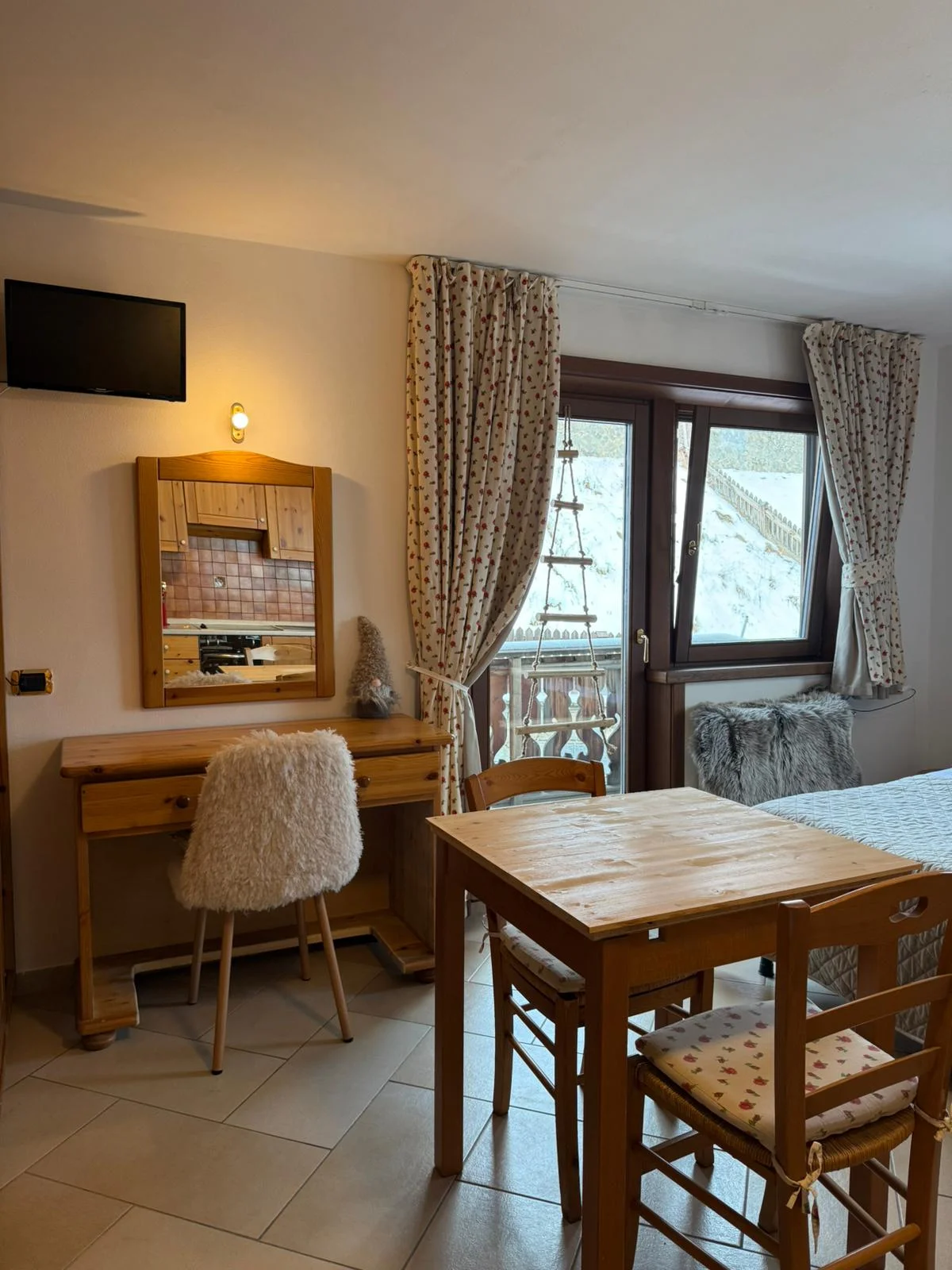 Apartamenty Jafi Koko – Free Ski (karnet w cenie) — zdjęcie 4