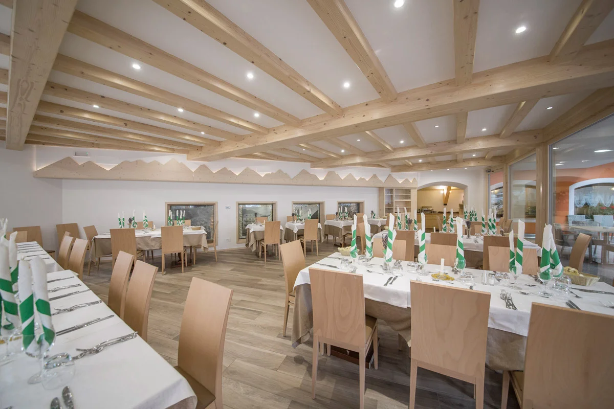 Hotel Touring **** — zdjęcie 2