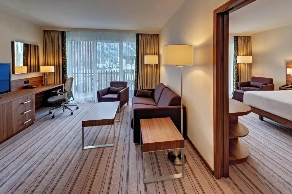 Hilton Garden Inn — zdjęcie 1