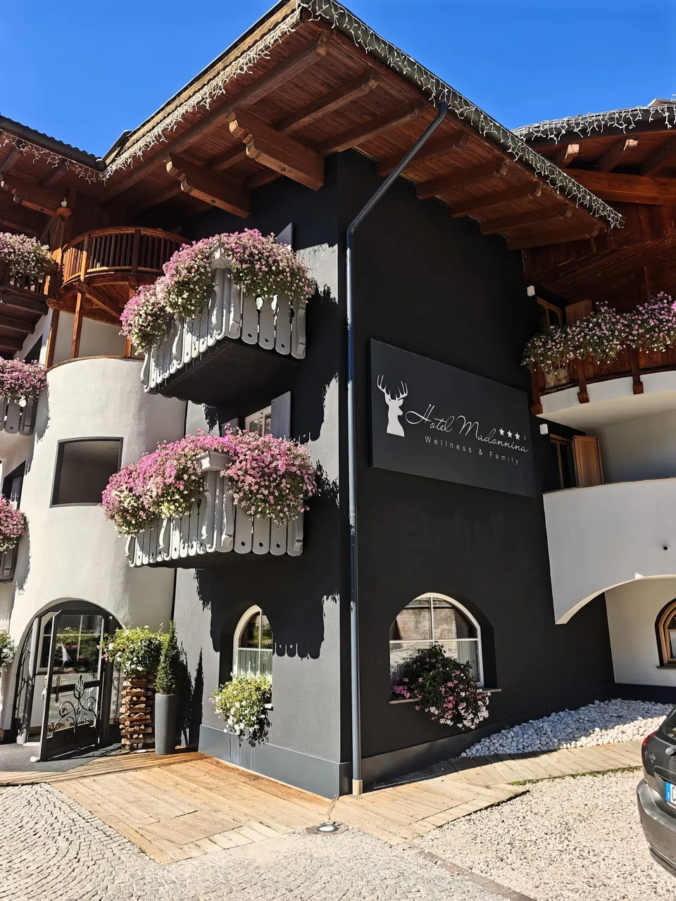 Hotel Madonnina 3* - Alpe Lusia i San Pellegrino — zdjęcie 1