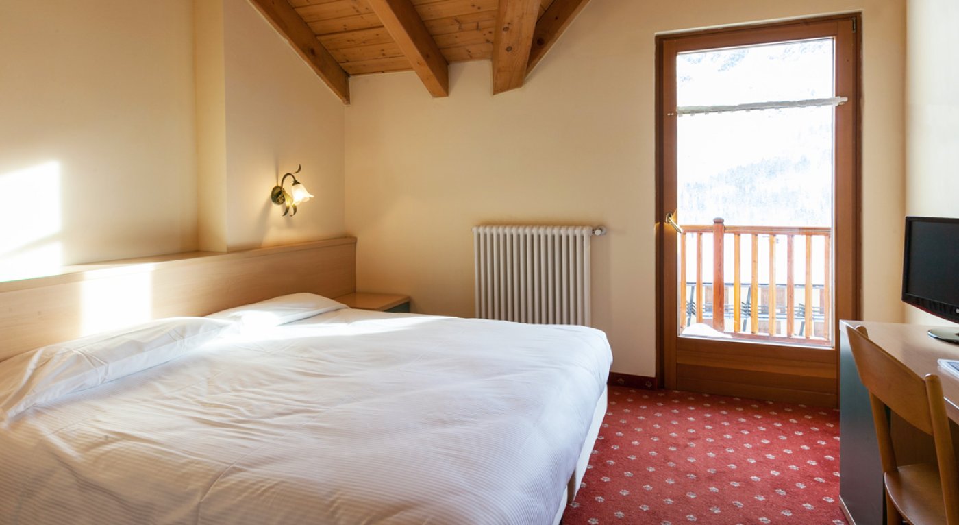 Passo Tonale – Hotel 4**** przy stoku — zdjęcie 3