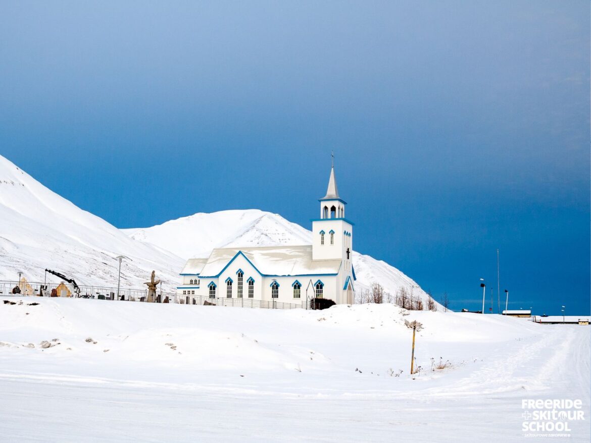 ISLANDIA – Skitouring na półwyspie trolli — zdjęcie 4