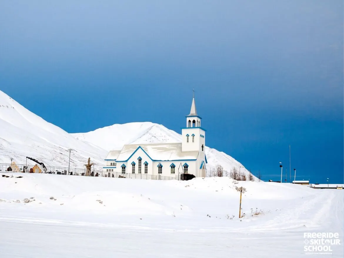 ISLANDIA – Skitouring na półwyspie trolli — zdjęcie 4