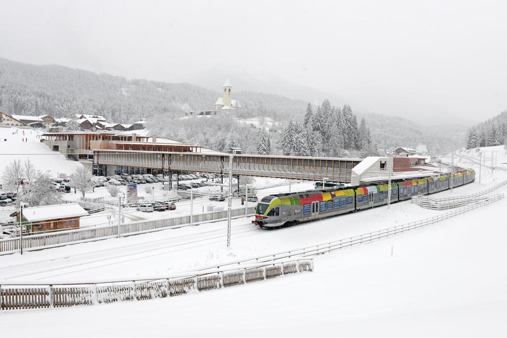Narty w styczniu – 3 Zinnen Dolomites – Włochy — zdjęcie 5